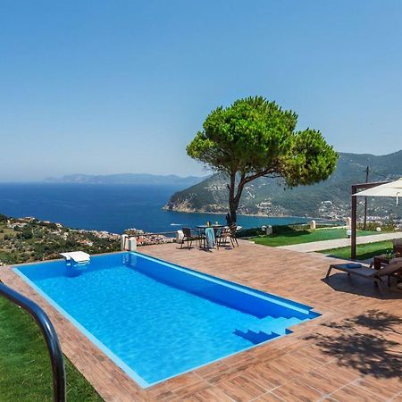 Villa Savvina Skopelos Eksteriør billede