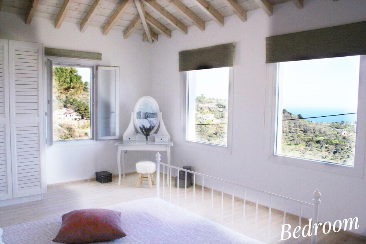 Villa Savvina Skopelos Eksteriør billede